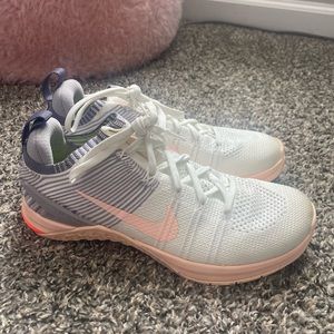 Nike Metcon DSX flyknit woman’s shoe